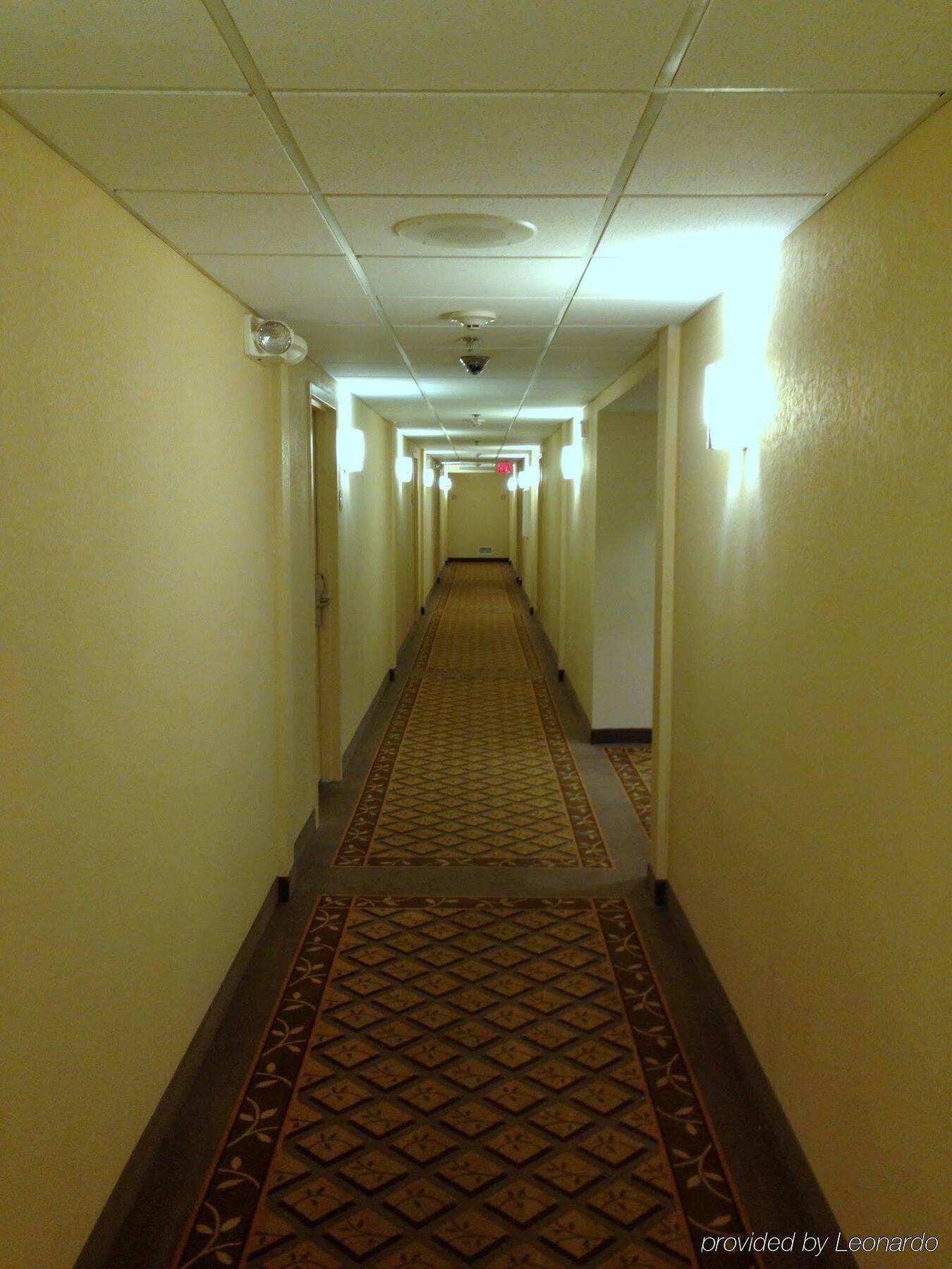 Hotel Candlewood Downtown Medical District By Ihg 2*